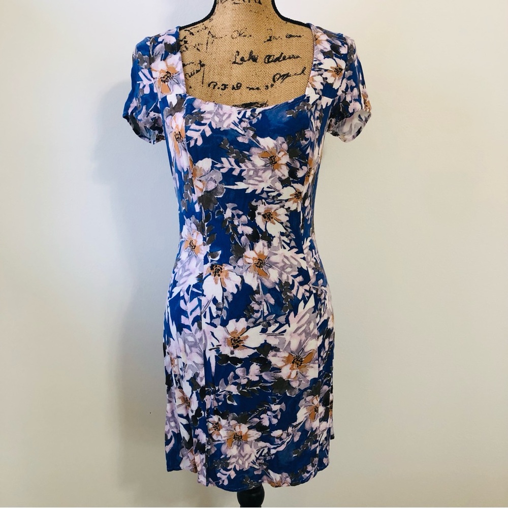 EUC! O'Neill Dress Blue Floral Size Small